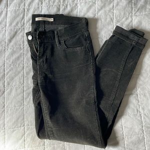 Levi’s 710 super skinny green cords
